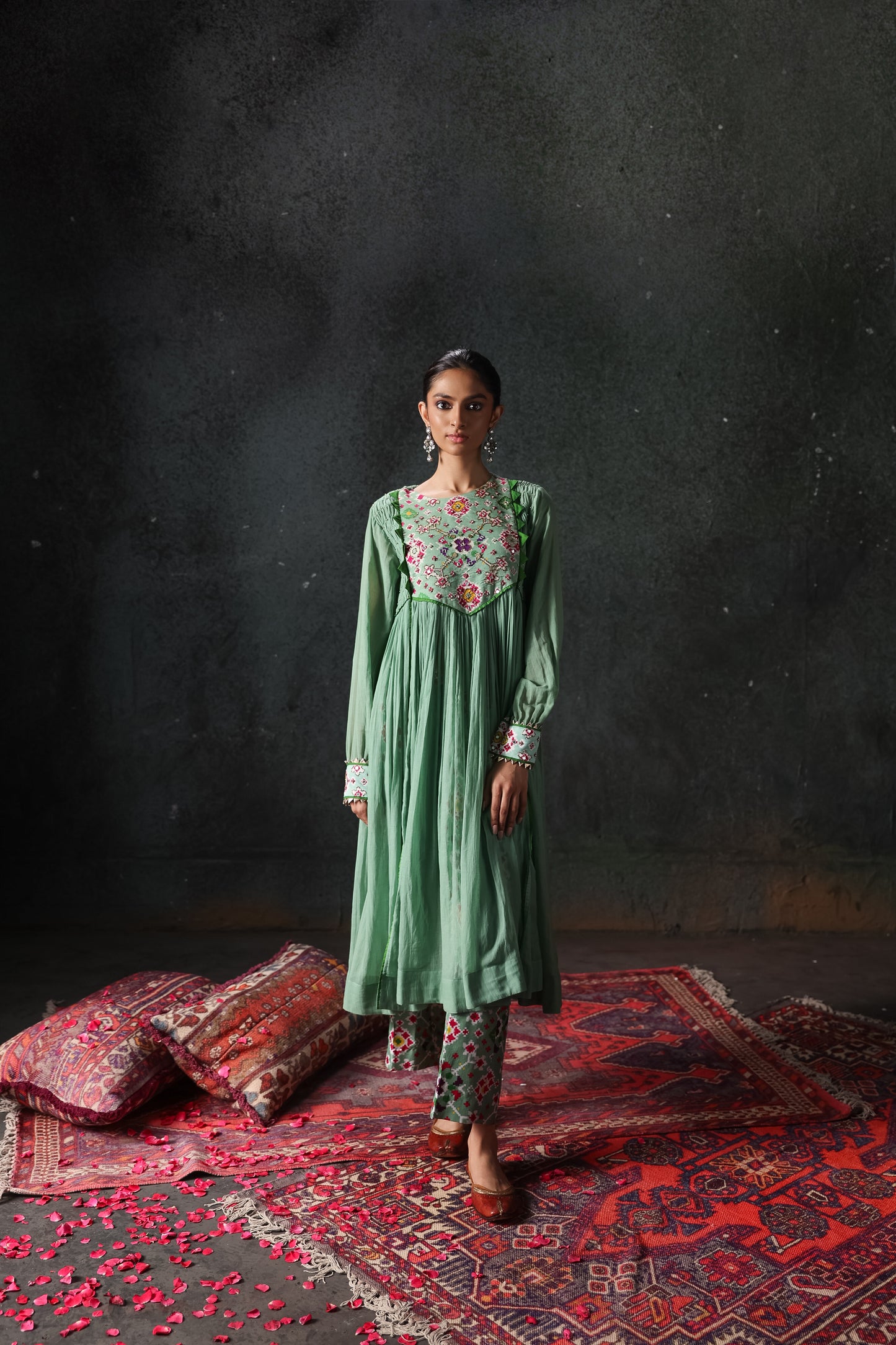 Emerald Aura Kurta Set