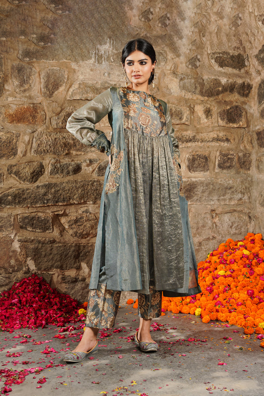 Nazaha- drizzle grey silk Tissue Kurti set