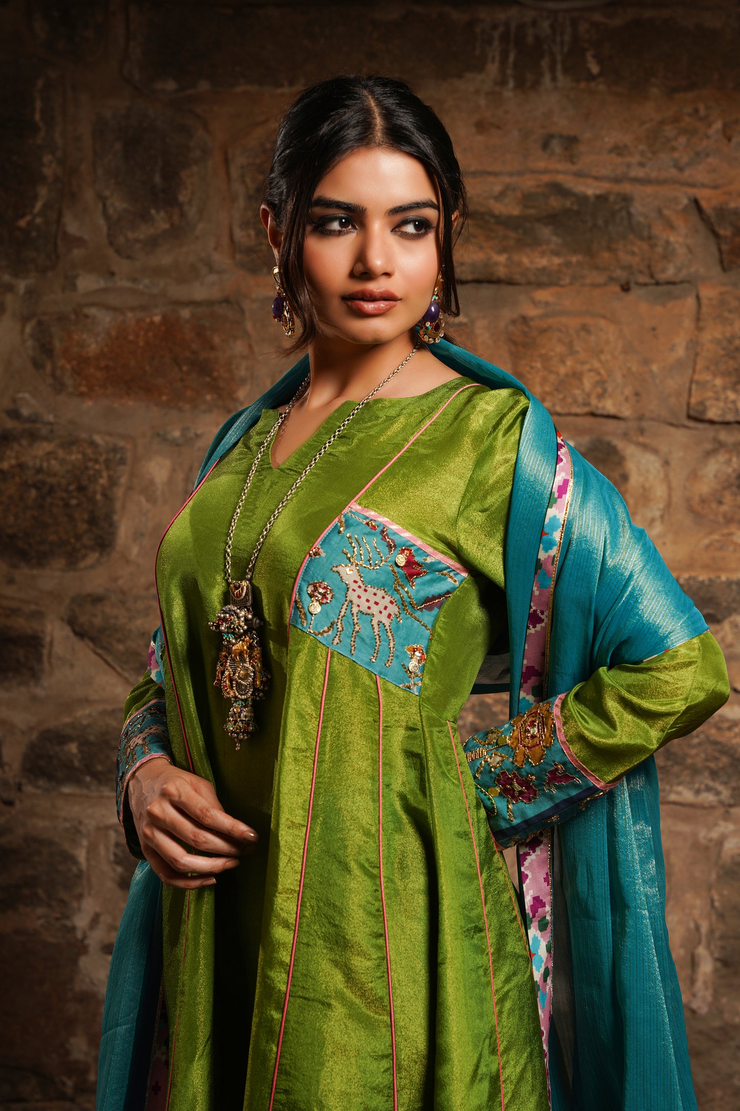 Gulzaar- lime green silk Kurti set