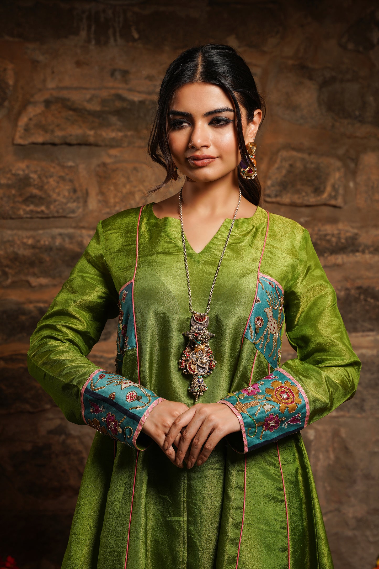 Gulzaar- lime green silk Kurti set