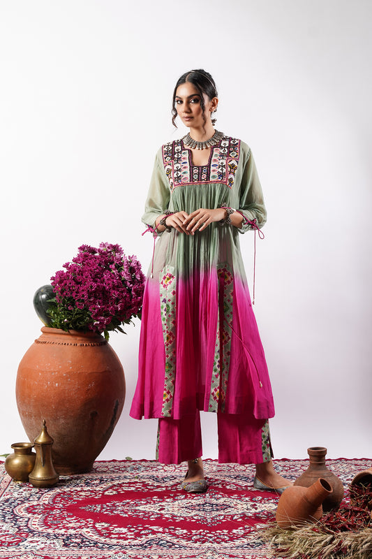 Inara- Shaded embroidered kurti set