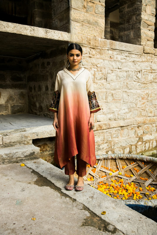 Sufi- shaded Patola kurti set