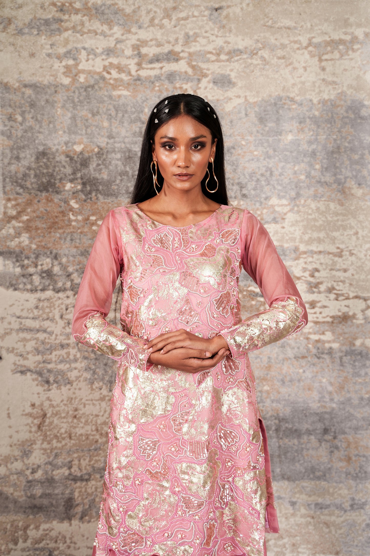 Déjouer-charm pink kurta set