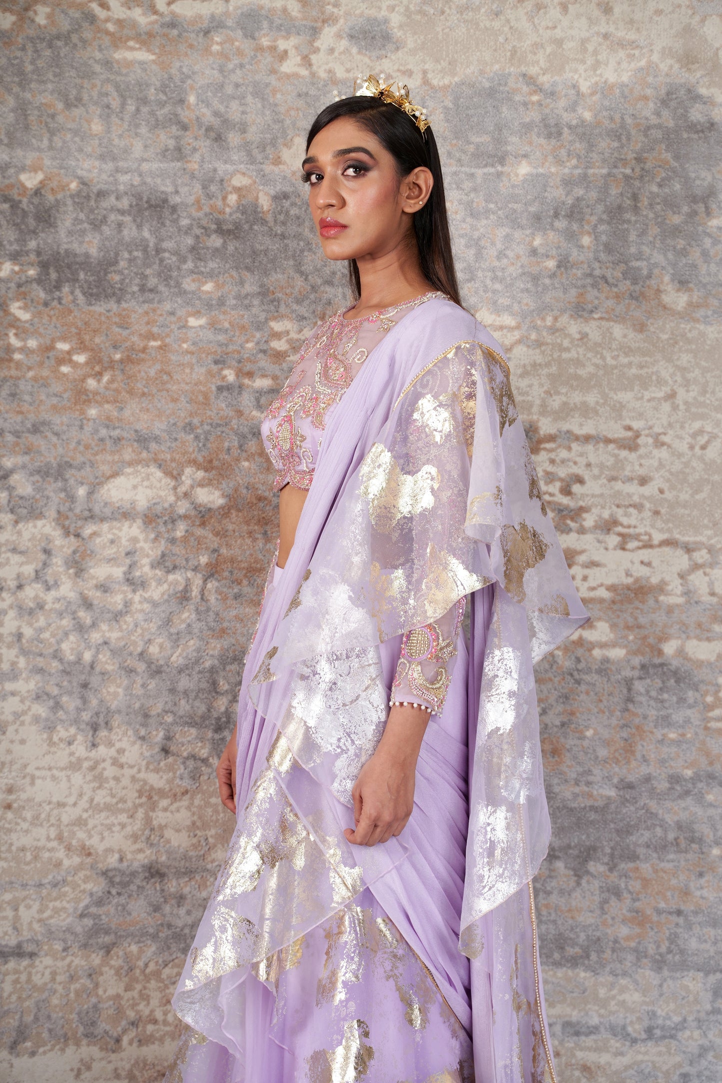 Déjouer-Nakshatra lilac foil print pre - draped saree