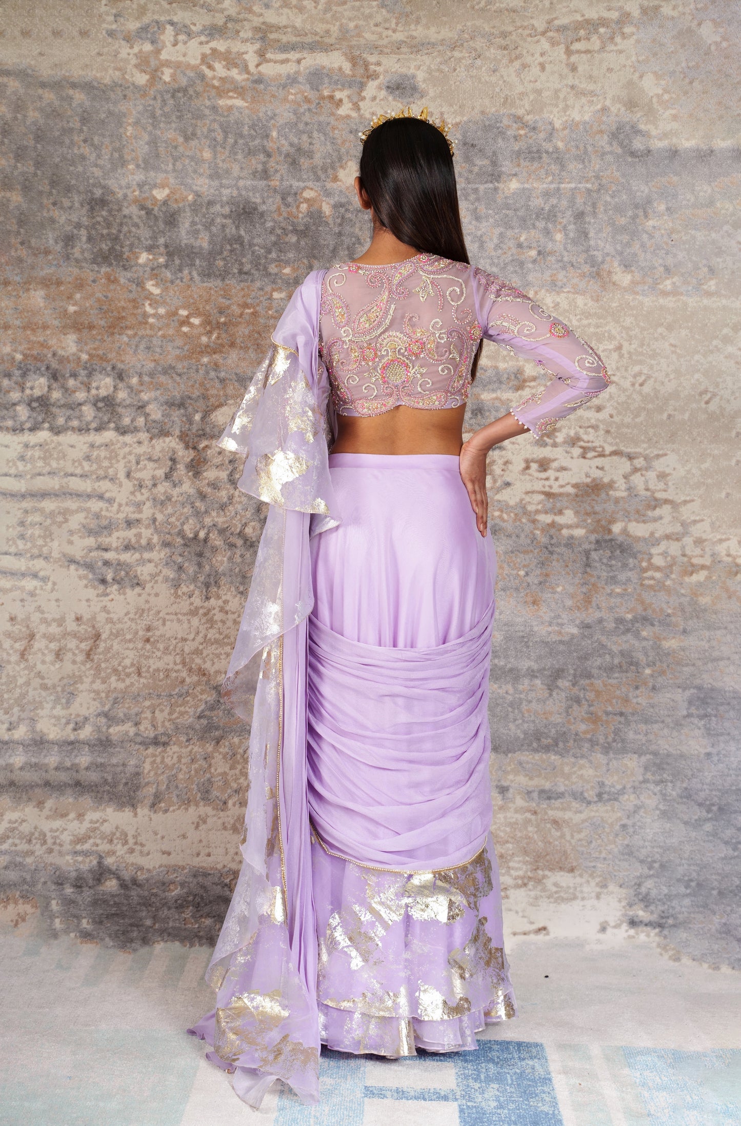 Déjouer-Nakshatra lilac foil print pre - draped saree