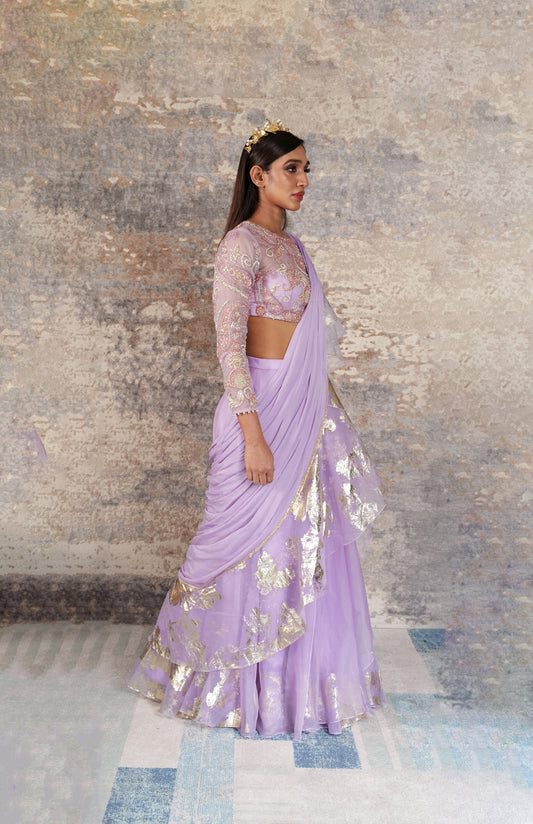 Déjouer-Nakshatra lilac foil print pre - draped saree