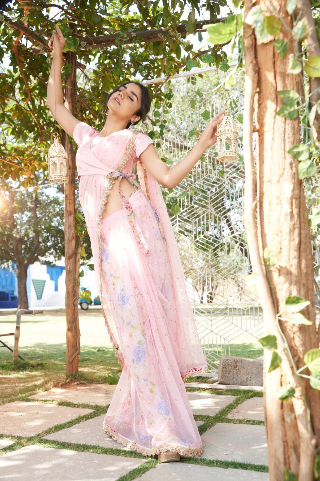 Lemonade pink wildflower underskirt with net saree and raw silk blouse