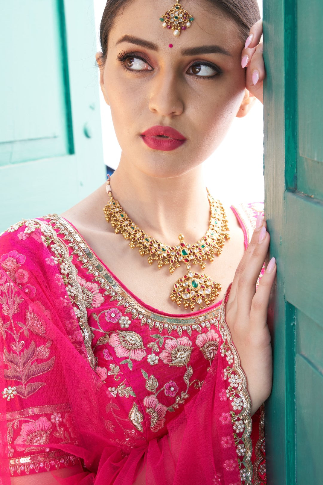 Buy Designer Sarees, Salwar Kameez, Kurtis & Tunic and Lehenga  Choli.Appealing Red Necklace Set